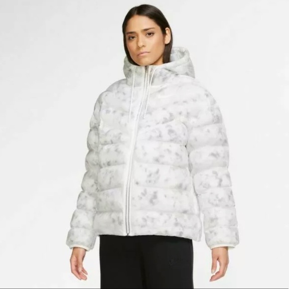 New Nike Sportswear Synthetic Fill EcoDown Jacket CZ1907-121 Summit White